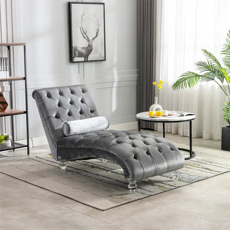Chaise longue touffetée en velours pour salon
