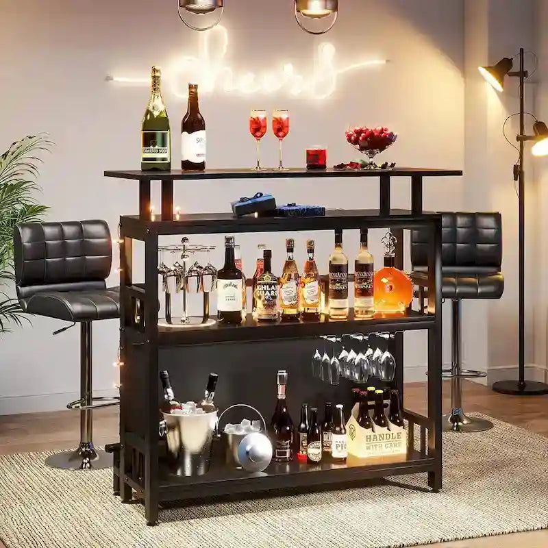 Meuble de bar pour la maison avec étagère de rangement rembourrée à l'avant et repose-pieds en métal pour sous-sol de maison